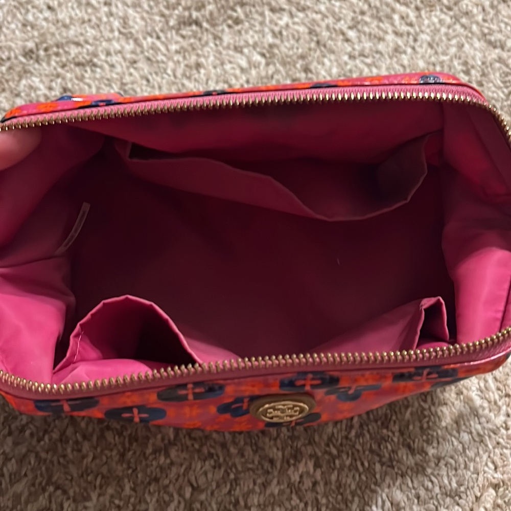 Tory Burch Makeup Bag - Picture 4 of 5